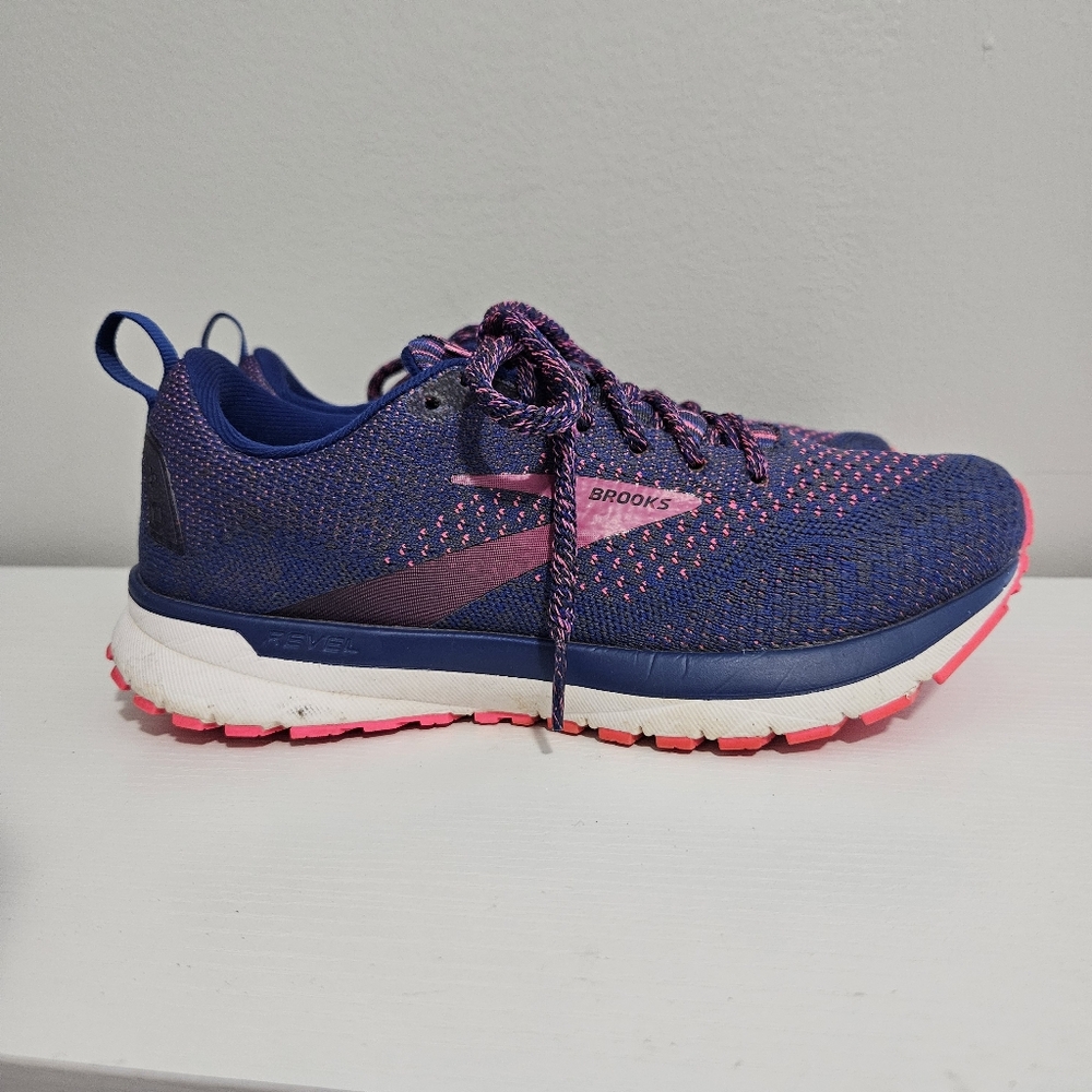 Brooks Revel 4 Women's Size 6 B (Medium) Running Shoes Blue Pink - Picture 7 of 11